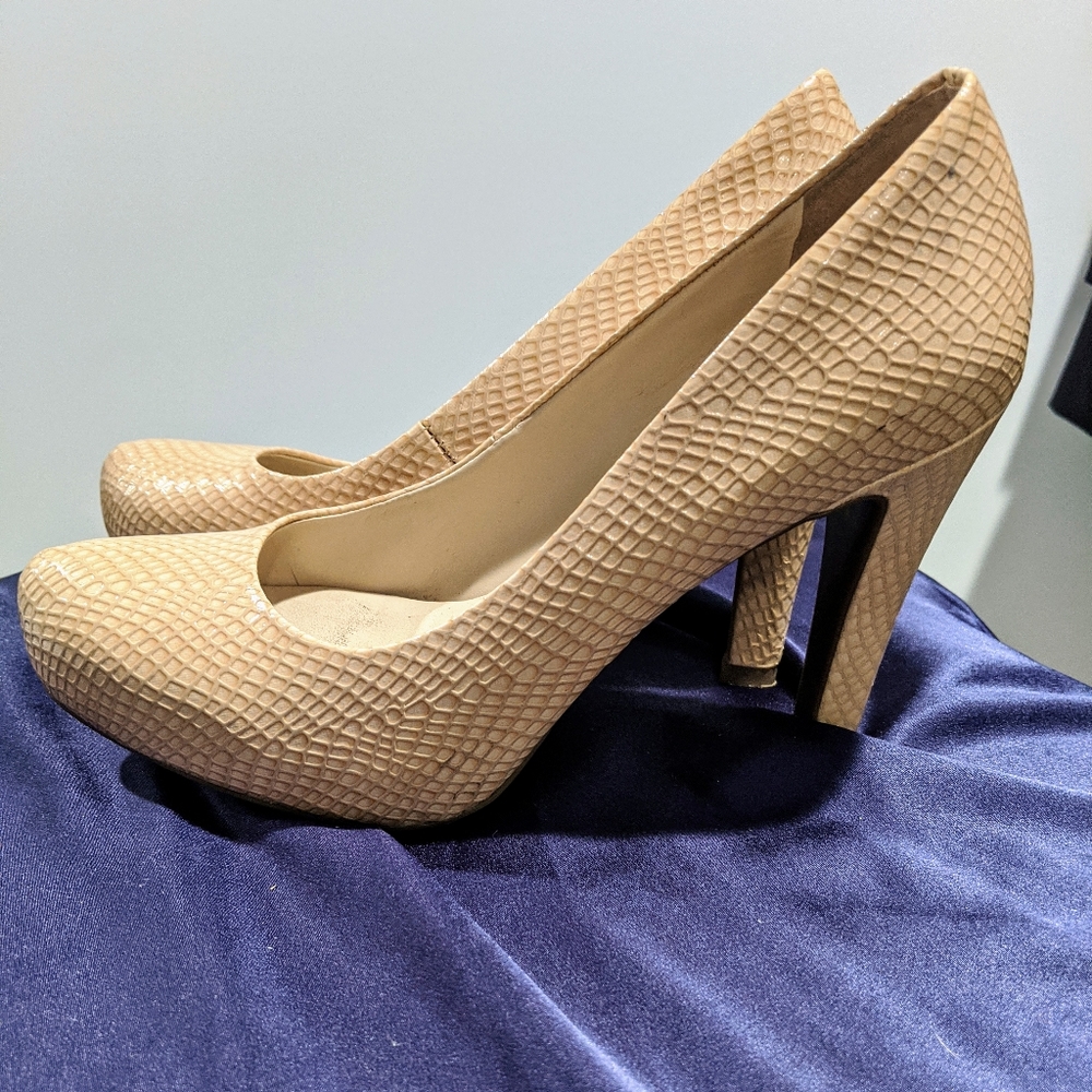 Franco tan heels